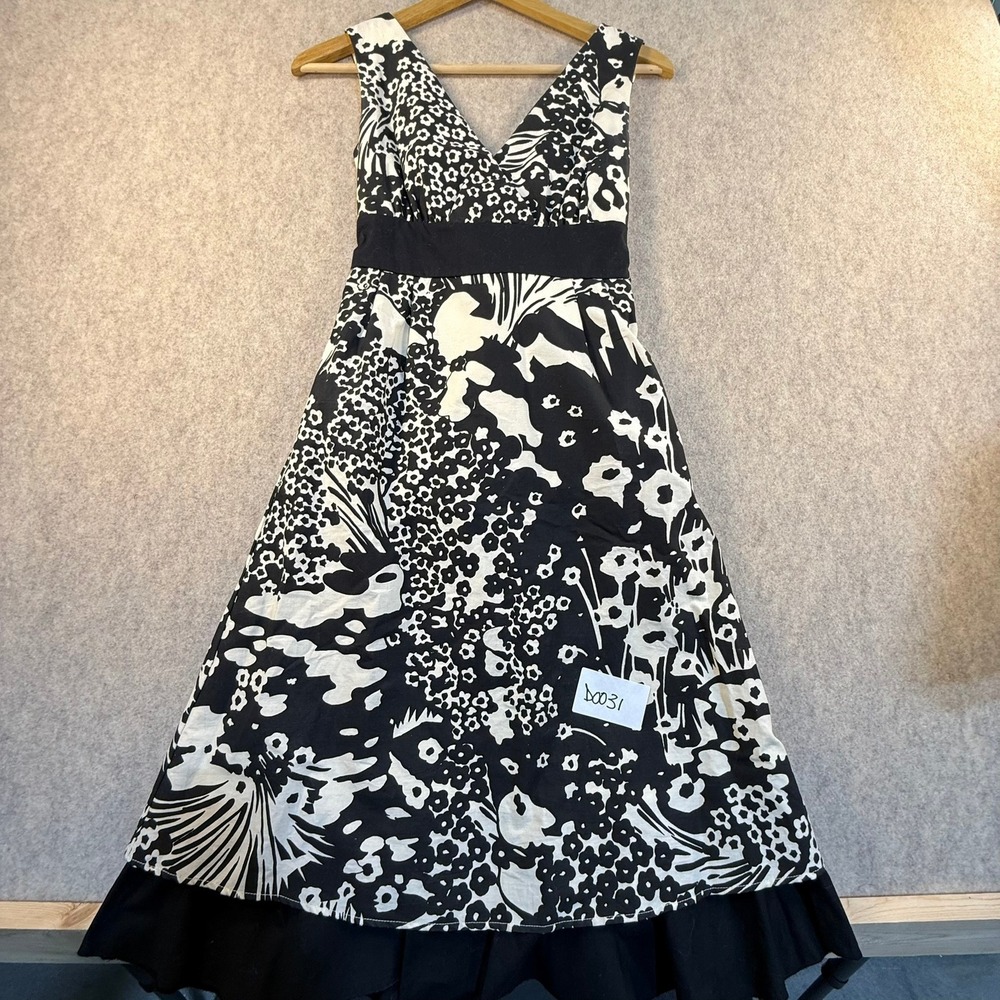 Delias Black White Floral V-Neck Empire Waist Midi Dress Style 2573 Size 0‎
